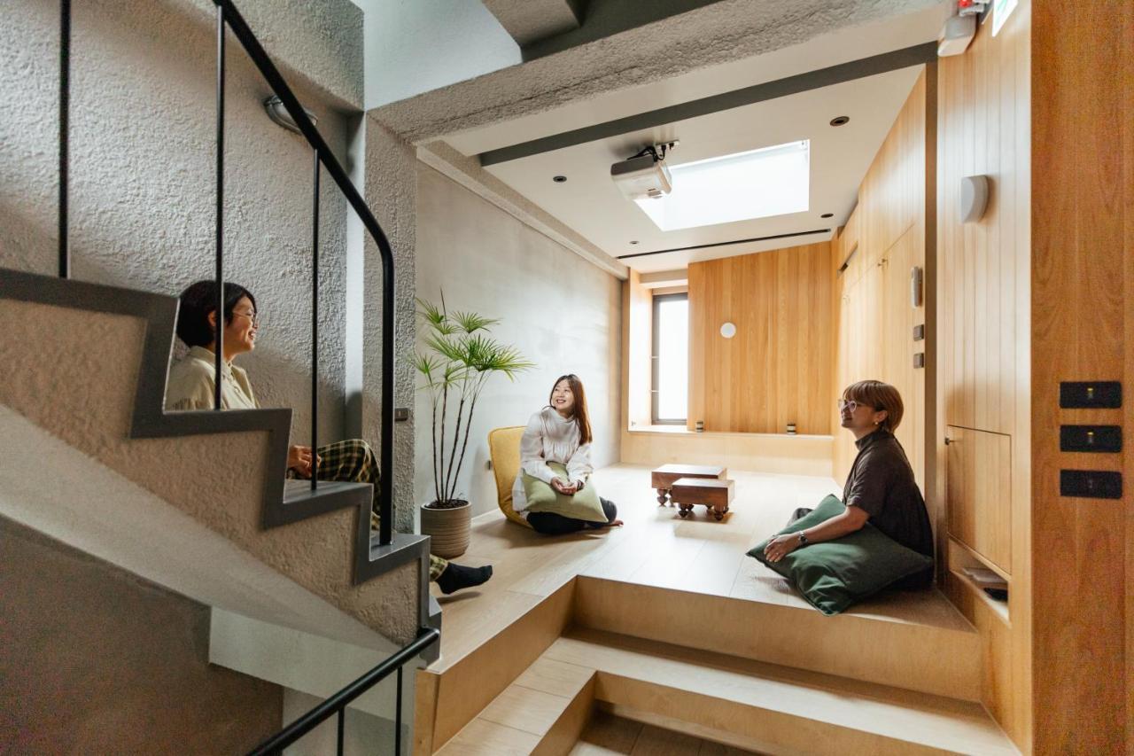 J Youai House 珍友愛 景觀包棟民宿 ไถหนาน ภายนอก รูปภาพ